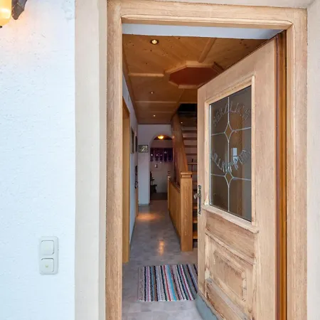 In By Piste, Cleaning Included Ferienhaus